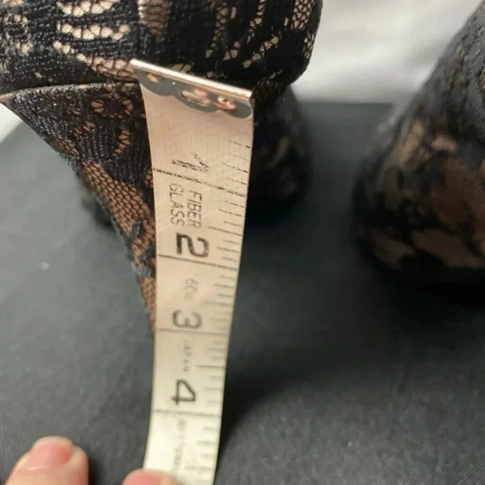 GIANNI BINI WO SIZE 8.5 BLACK FLORAL LACE PUMP SHOE 4” HEEL LEATHER SOLE… - Picture 8 of 13